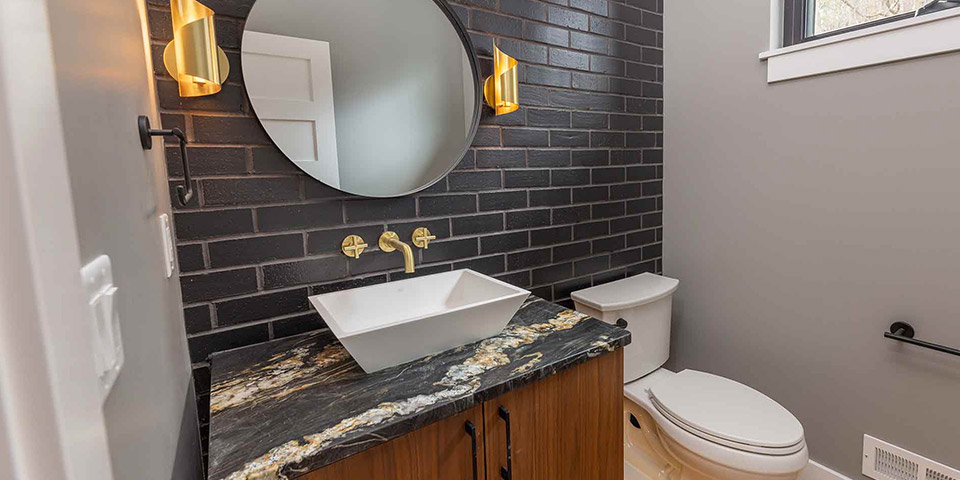 Sophisticated Style: Upgrade Your Bathroom with Soapstone